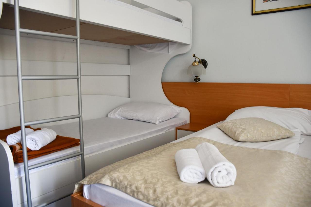 Hotel Sirena Hvar