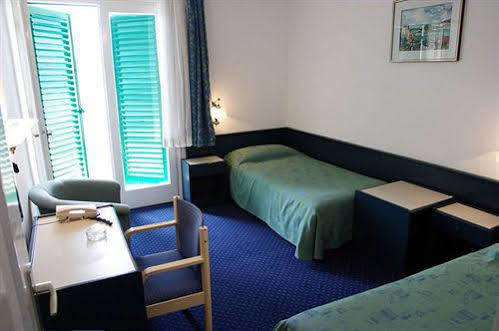 Sirena Hvar 3*
